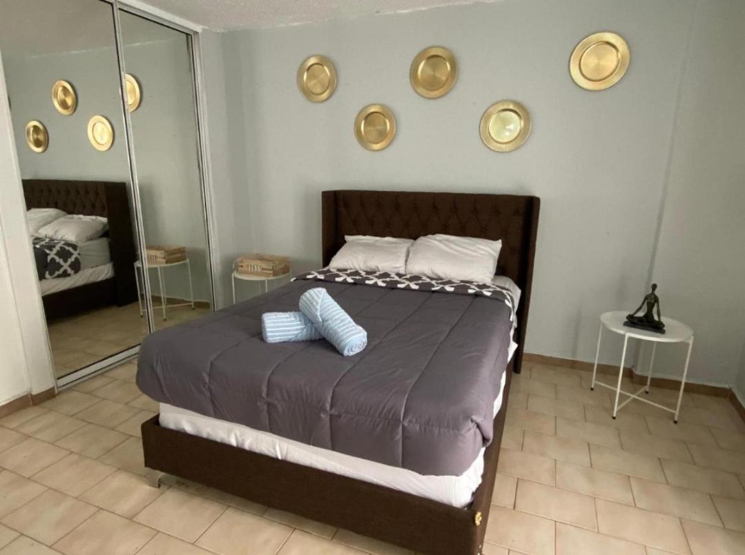 St Tropez Apartment San Juan Luaran gambar