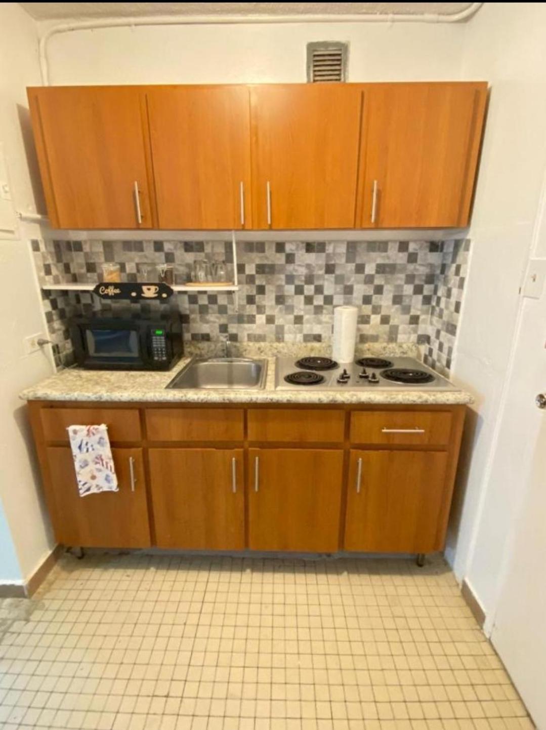 St Tropez Apartment San Juan Luaran gambar