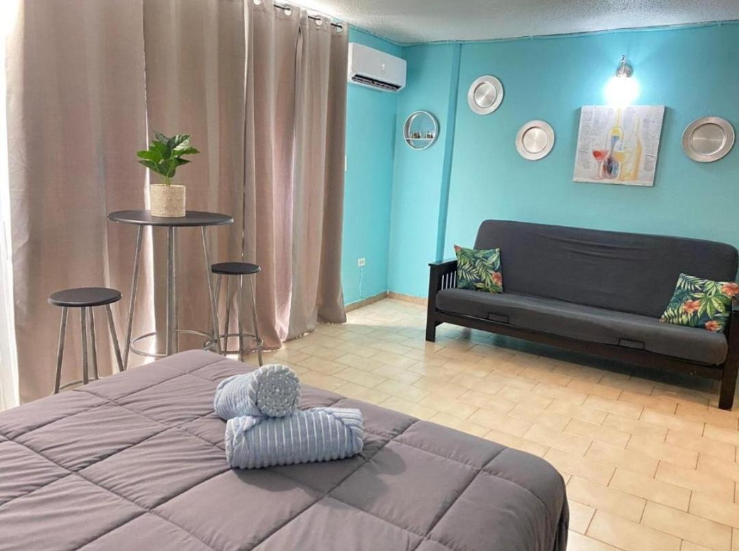 St Tropez Apartment San Juan Luaran gambar